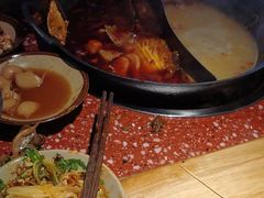 -赵美丽·重庆社区火锅·直营店(火车东站·中豪国际店)