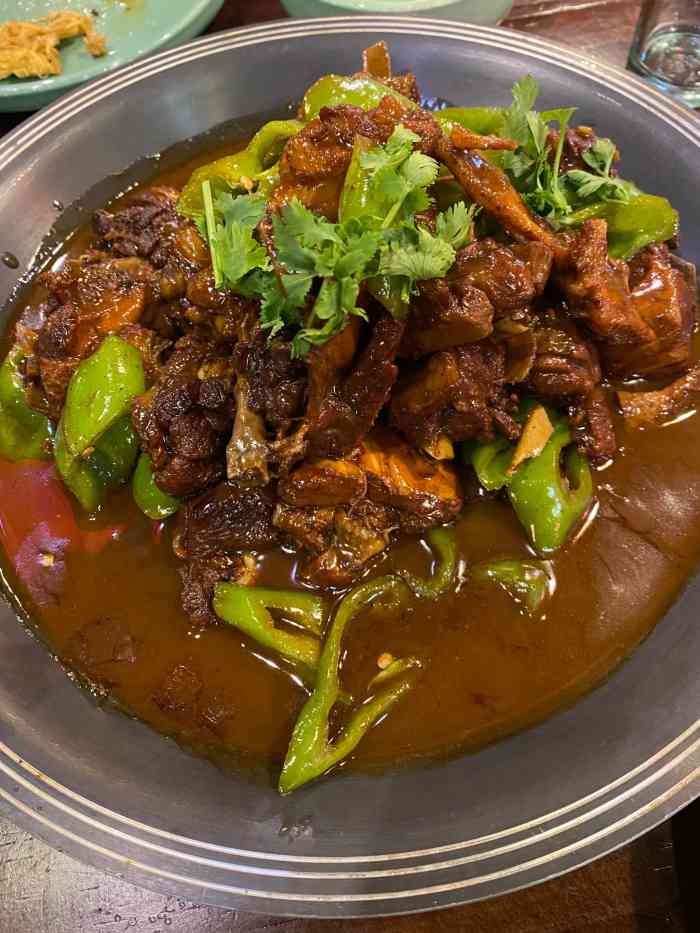 老街坊劈柴院(济南总店)-"这家店也就去一次吧 团购费炒鸡138一份.