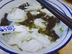 鲜肉小馄饨-景芳周大姐(国大城市广场店)