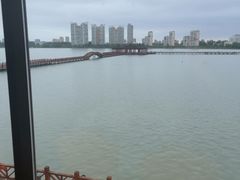 -贝勒爷·酥不腻烤鸭