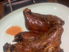 -东口码头·烧鸽子·鱼头泡饼·地方菜(金鹰悦城店)