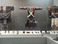 -北京服装学院民族服饰博物馆
