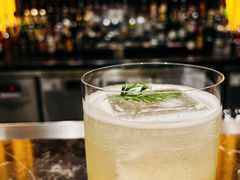 -龙虾酒吧扒房(宁波香格里拉店)