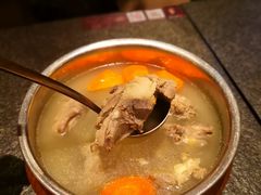 滩羊手抓肉-丝路金桃·新疆菜(徐汇店)