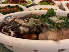 -御龙阁海鲜酒楼