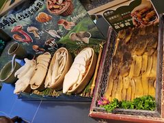 -季季山·云南野生菌火锅(上海首店)