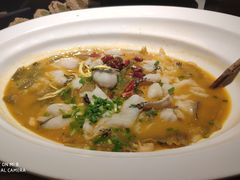 金汤酸菜鱼-绿茶餐厅(昌平悦荟店)