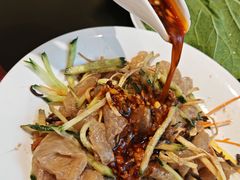 -红东阁东北菜烤肉酒馆(CROSS万象汇店)