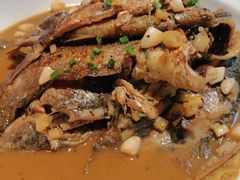 -黄泥岗·地道湖北菜(奥特莱斯店)