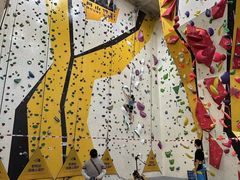 -问山MountQuest攀岩馆