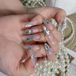 -爱纶美·美甲美睫半永久