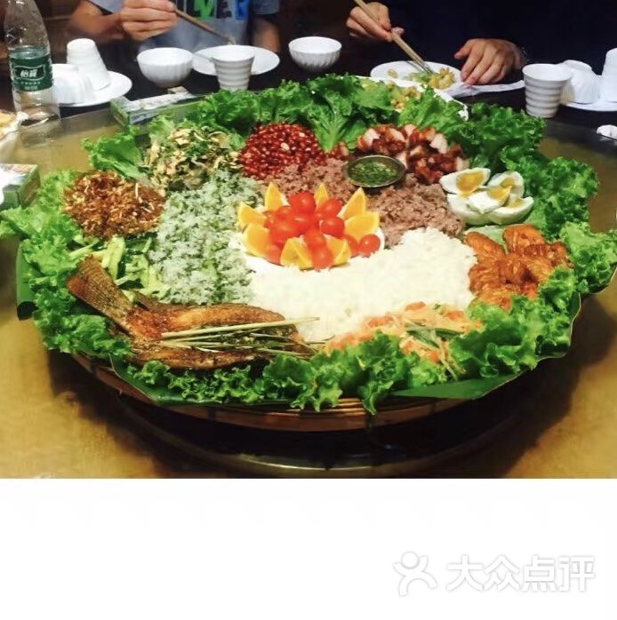 盈江傣味园