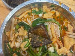 -柳州肥姨妈大骨螺蛳粉(万达中心店)