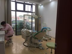 -赫尔森口腔·牙齿种植修复