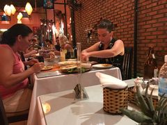 -Lanterns Vietnamese Restaurant