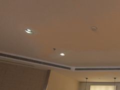 -亚龙湾希尔顿自助餐厅·海鲜·烧烤·沙滩BBQ·现场乐队