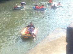 -仙山谷激浪漂流