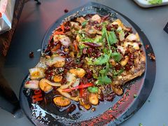 -何师烧烤Pro ·江湖川菜·小龙虾·精酿(太古里旗舰店)
