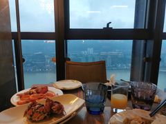 靠窗位-解放碑威斯汀酒店-知味国际美食餐厅