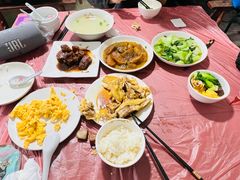 -小鱼草莓采摘园农家乐·小鱼餐厅