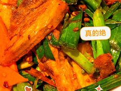 -老来福·非遗酸汤兔(凯旋路店)