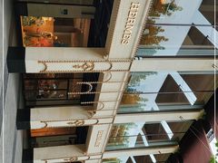 -HERMES(湖滨银泰in77店)