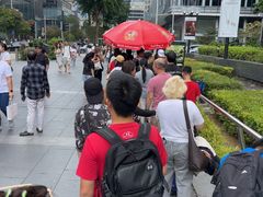 -詹爷爷乌节路街头冰淇淋