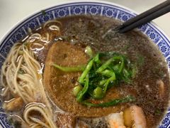 八宝辣酱面-沪西老弄堂面馆(定西路店)