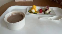 -菁幼月子会所(儿童医院店)