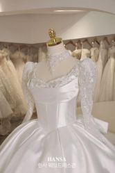点击看大图 -HANSA韩纱婚纱礼服·龙凤褂·西装设计师集合店