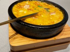 石锅虾球海胆豆腐-山里亲戚(淞虹路店)