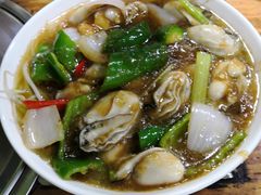 -大富蚝乌东哥饭店·石锅鱼杂·柠檬鸭(革新路店)