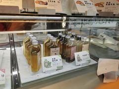 面包甜点陈列柜-喜茶(北京三里屯太古里店)