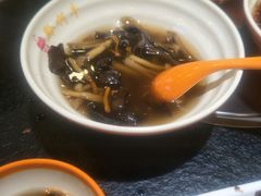-黔阿牛菌汤牛肉粉全牛火锅(喷水池店)