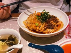 蒜蓉小龙虾拌面-松鹤面馆·古法焖肉面(观前店)
