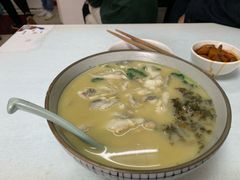 -明呈黄鱼面馆(斜土路店)