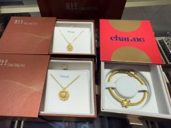 -周生生Chow Sang Sang(新世界店)