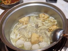 -喃喃椰·糟粕醋·椰子鸡火锅(七堡花园店)