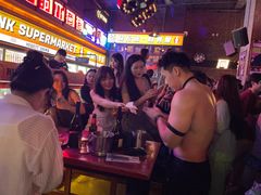 -HIB HUB公社(解放西路店)