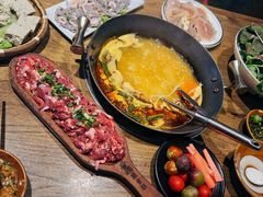-贵厨酸汤牛肉(小十字店)