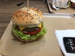 -牛纽塔·牛人堡(群众路店)