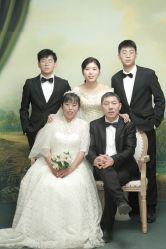 -时光纪亲子全家福照相馆(静安店母女写真父母纪念照)