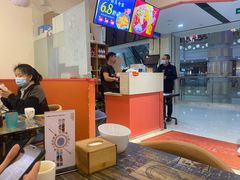 -鸡遇虾煲干锅火锅(小寨金莎店)