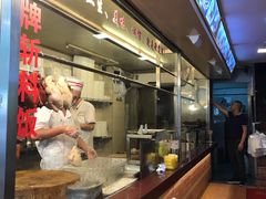 -西华美食•老广烧腊(百灵路店)