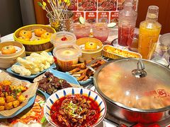 -黄记煌三汁焖锅(新佳丽江汉路店)