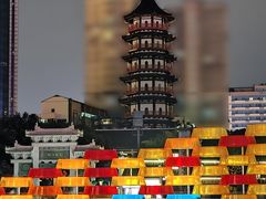 -绳金塔
