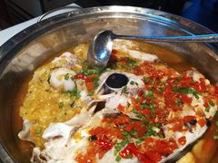 剁椒鱼头-老湘亲·品鉴湘菜(蔡塘爱琴海店)