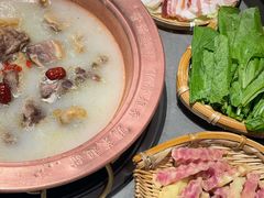 -阿婆情腊排骨火锅·野生菌季(古城旗舰店)