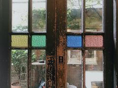 门面-古董花园(思南路42弄小区店)