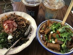 -CowCow其其·牛杂咖啡公司(六运店)